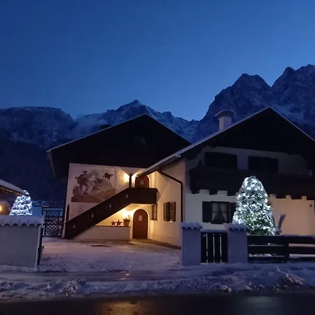 Fruehholz - - * Grainau