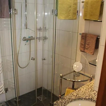 Fruehholz - - Apartment *