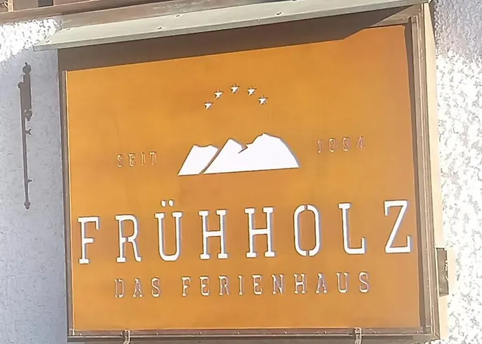 Fruehholz - - *