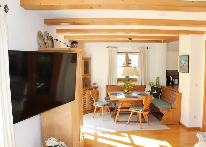 Fruehholz - - * Grainau